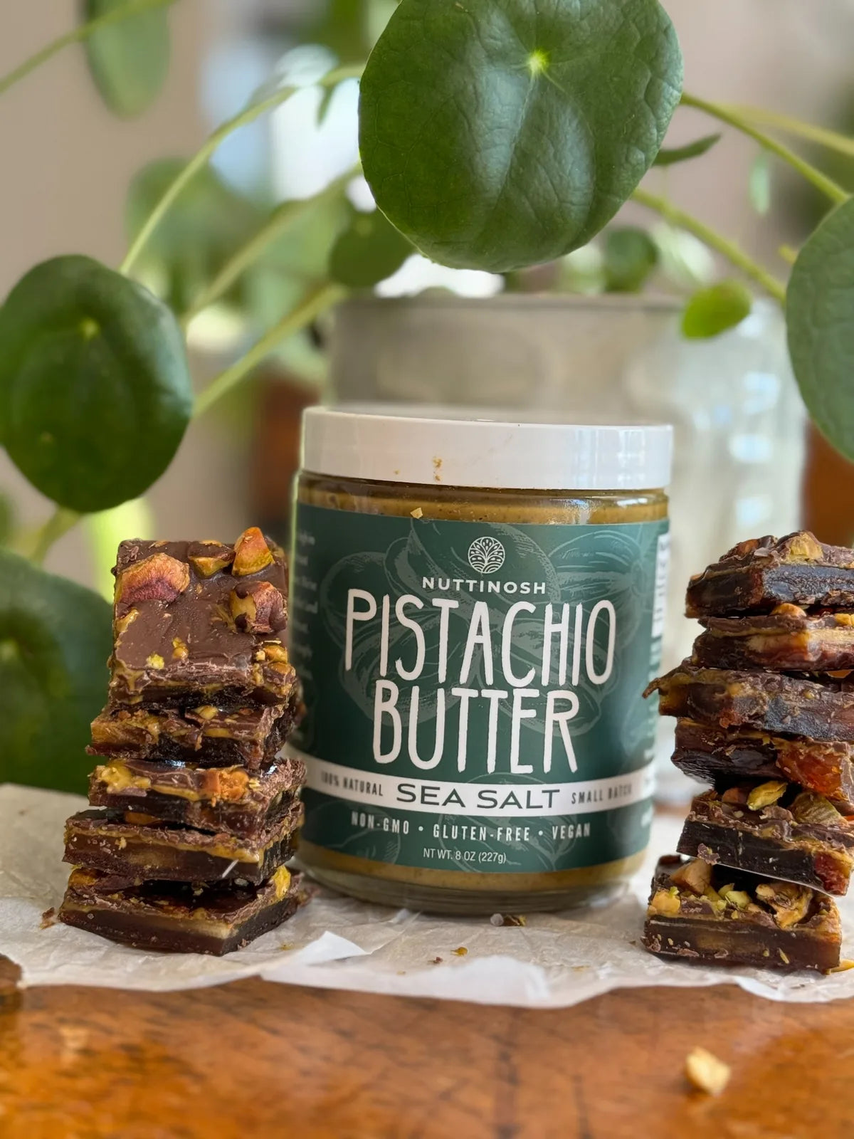 Nuttinosh artisan pistachio butter with chocolate pistachio snack bites